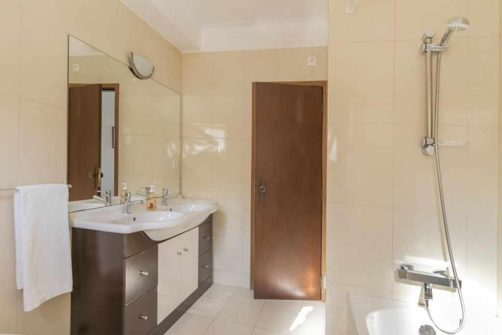 Quintinha De Sabadim - 500 Metros Da Ecovia De Sistelo Villa Arcos de Valdevez Ngoại thất bức ảnh
